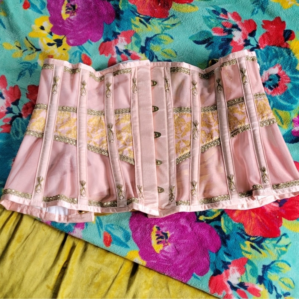 RESERVED Corset Story Victorian Boudoir Mesh Steel Boned
Corset Pink Gold 26"